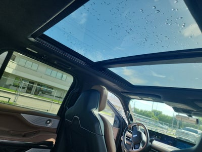2027 Lincoln Navigator Black Label