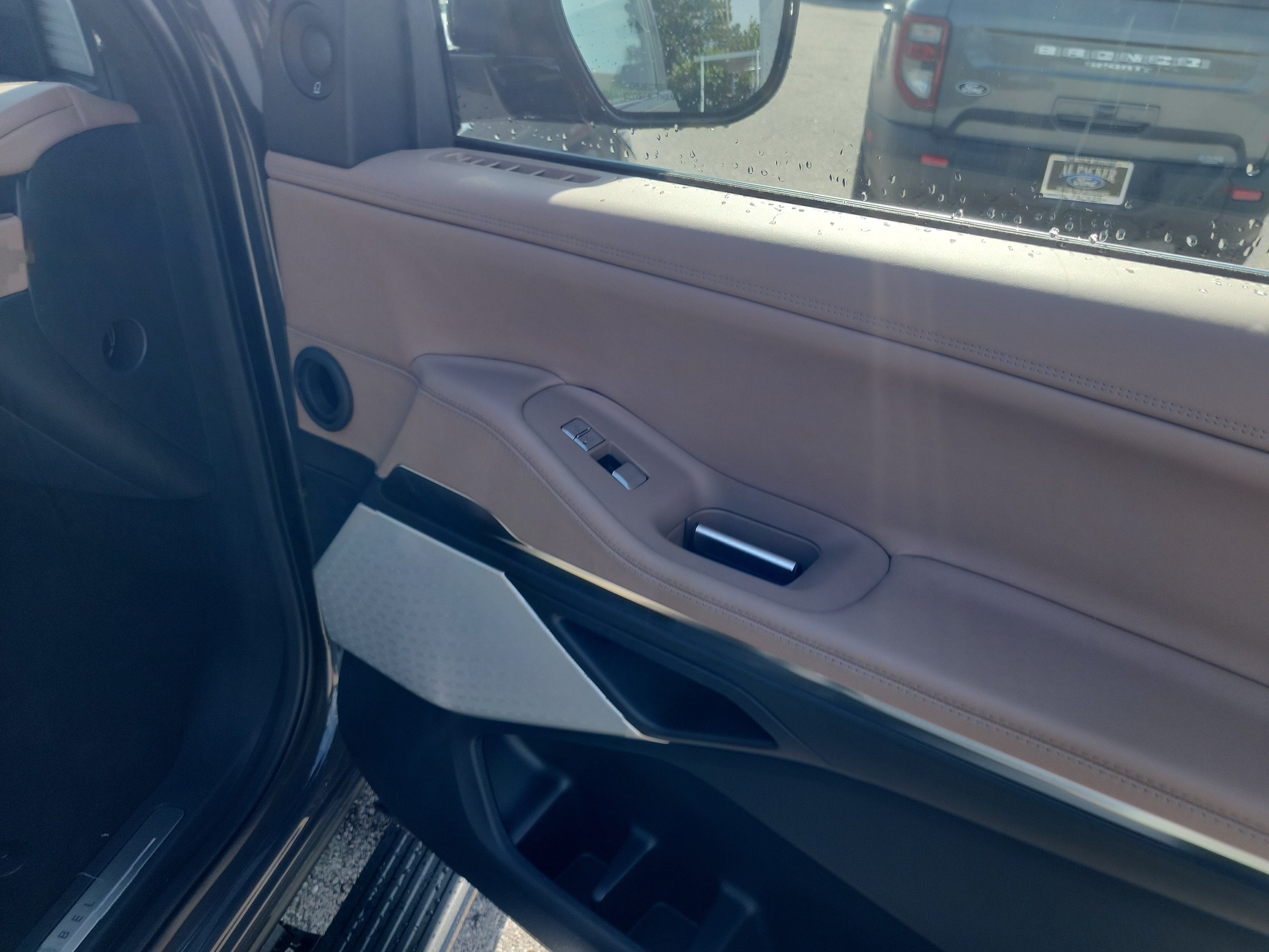 2027 Lincoln Navigator Black Label