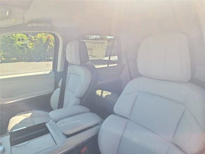 2026 Lincoln Navigator Premiere