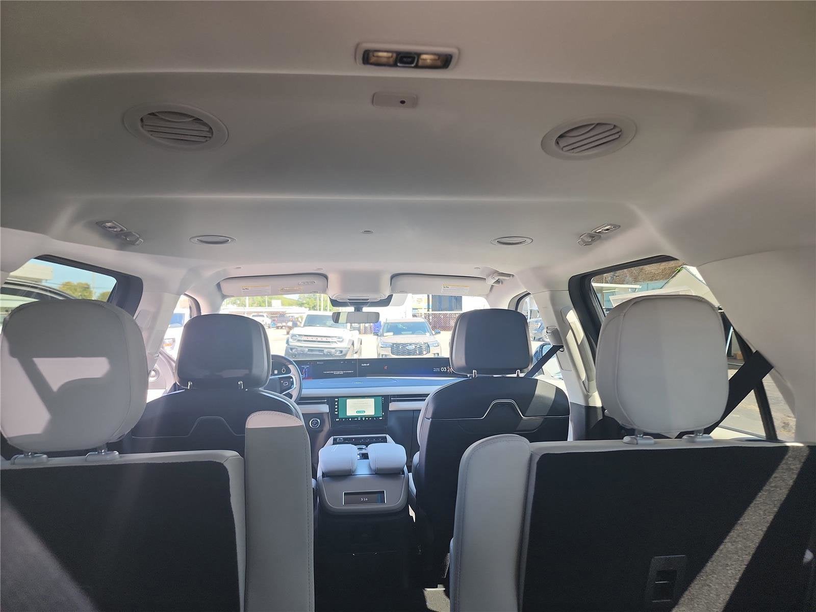 2026 Lincoln Navigator Premiere