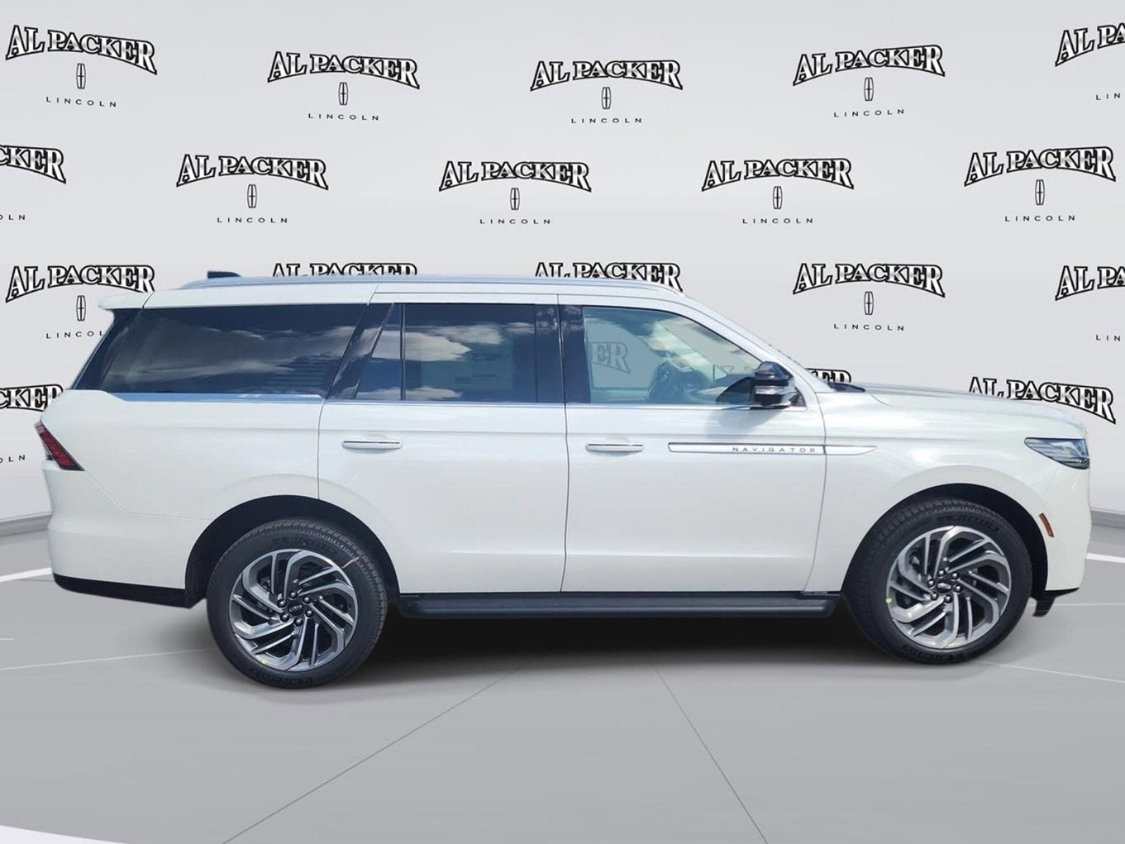 2026 Lincoln Navigator Premiere