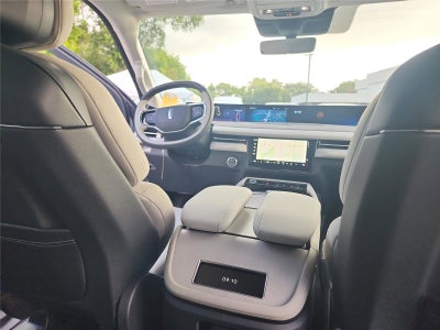 2026 Lincoln Navigator Premiere