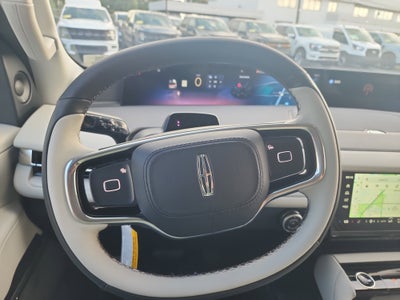 2026 Lincoln Navigator Premiere