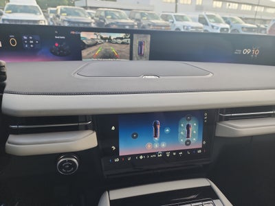 2026 Lincoln Navigator Premiere