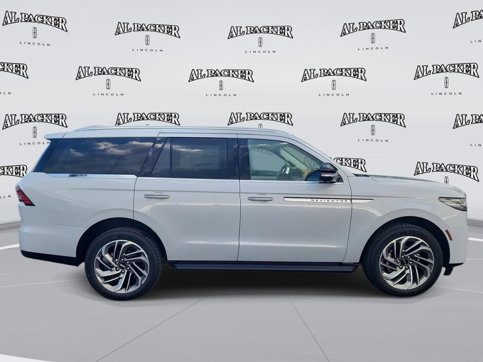 2026 Lincoln Navigator Premiere