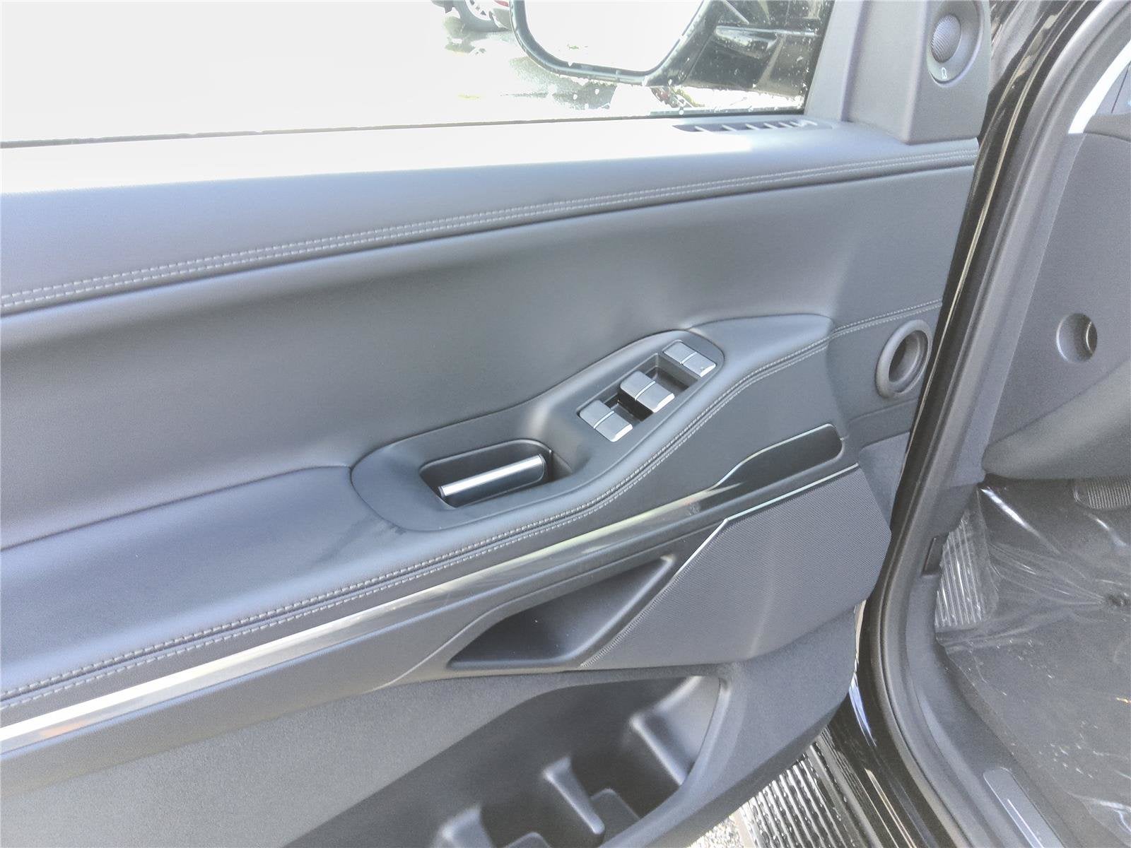 2027 Lincoln Navigator Premiere