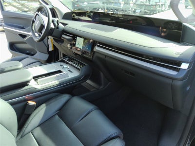 2027 Lincoln Navigator Premiere