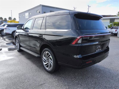 2027 Lincoln Navigator Premiere