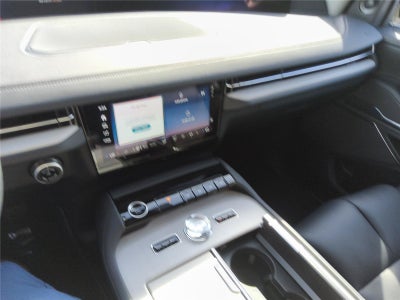 2027 Lincoln Navigator Premiere