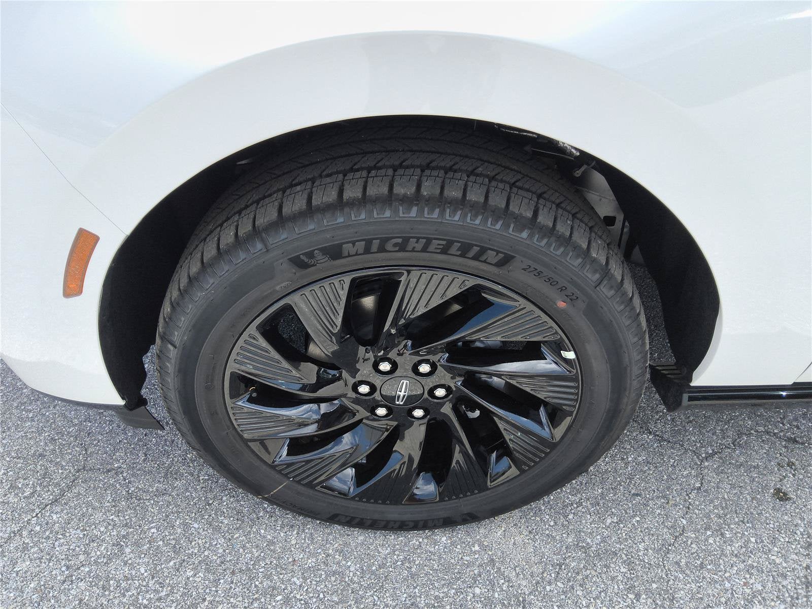 2027 Lincoln Navigator Reserve