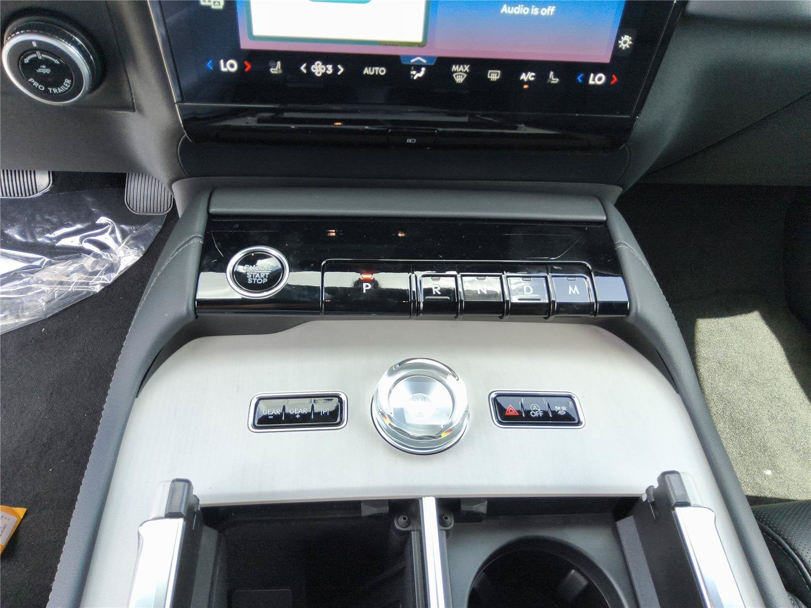 2027 Lincoln Navigator Reserve