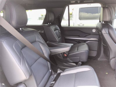 2027 Lincoln Navigator Reserve
