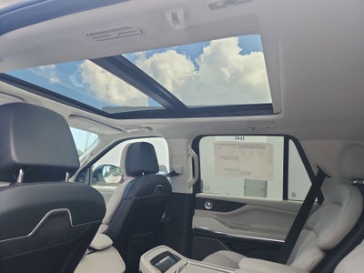 2026 Lincoln Navigator L