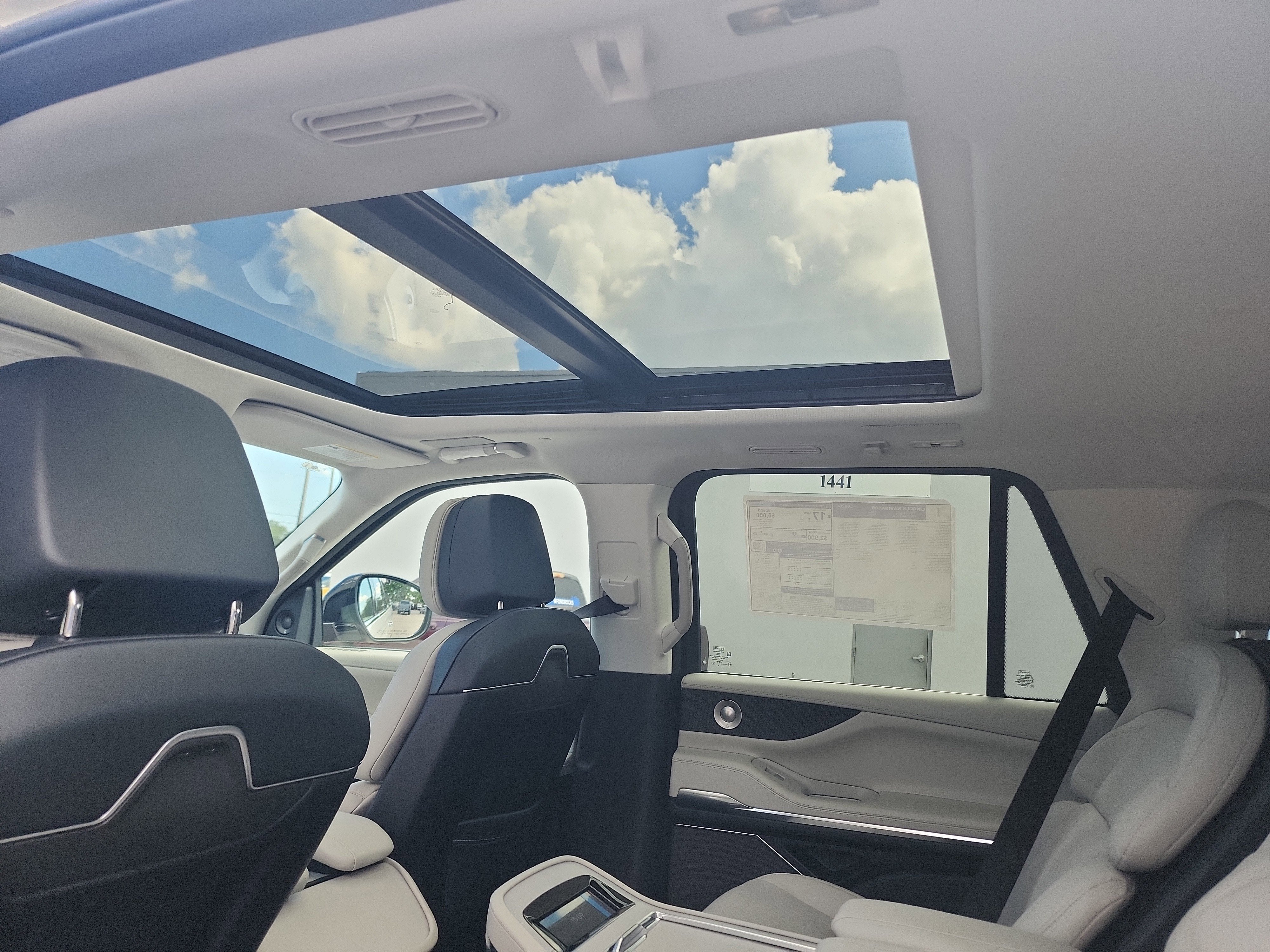 2026 Lincoln Navigator L