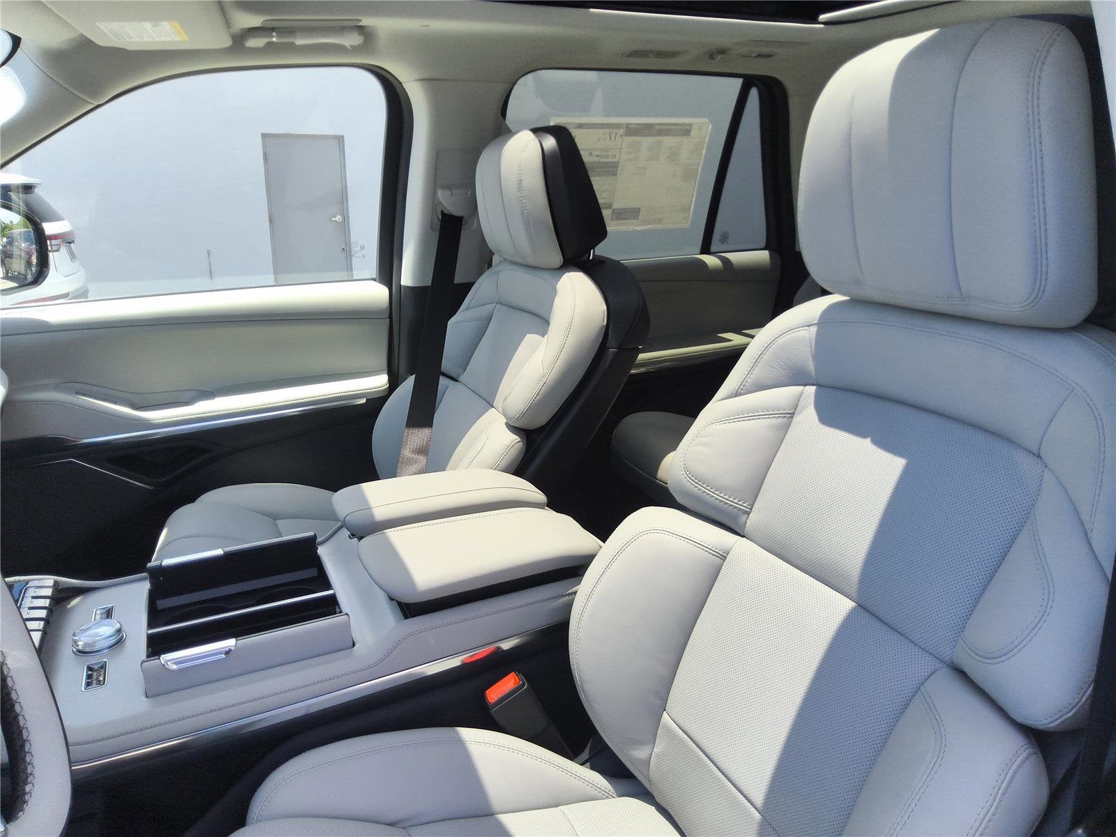 2026 Lincoln Navigator L