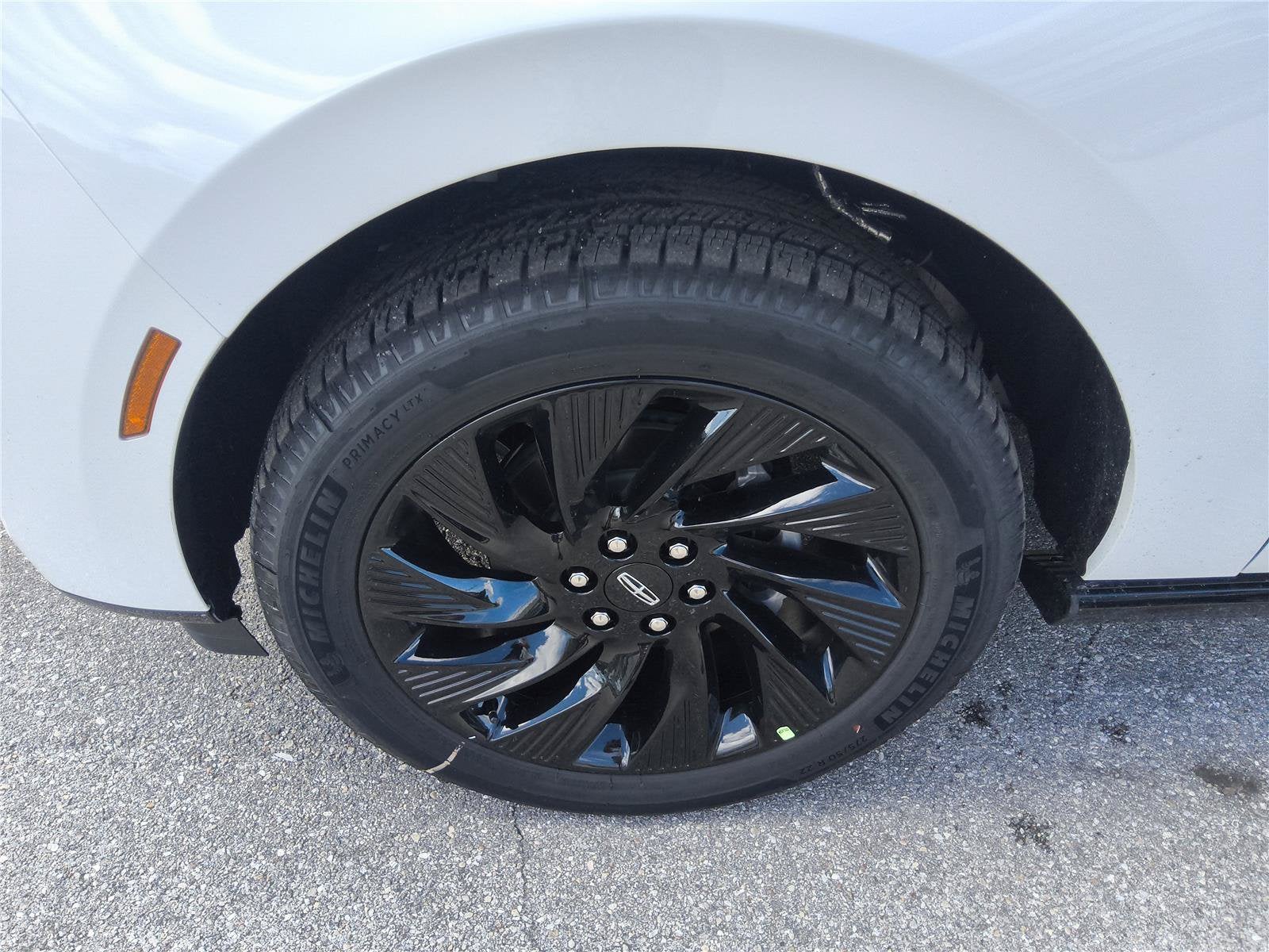 2027 Lincoln Navigator L
