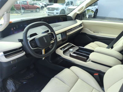 2027 Lincoln Navigator L