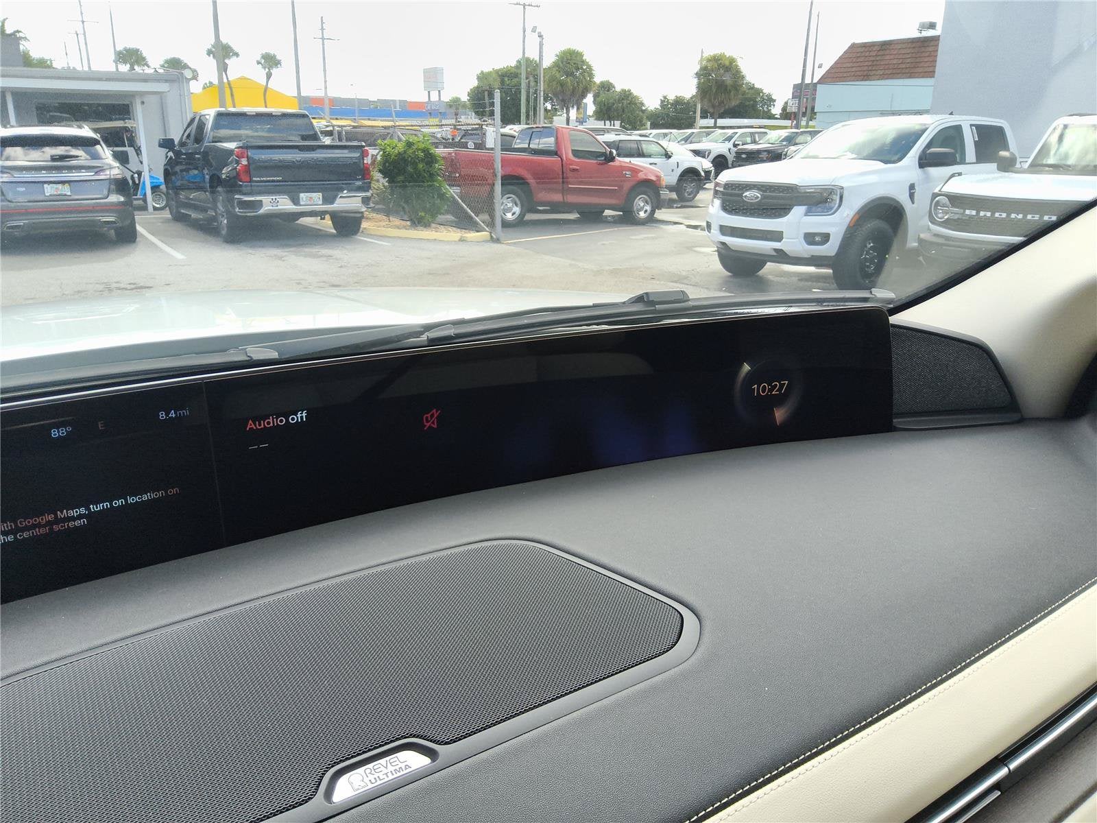2027 Lincoln Navigator L