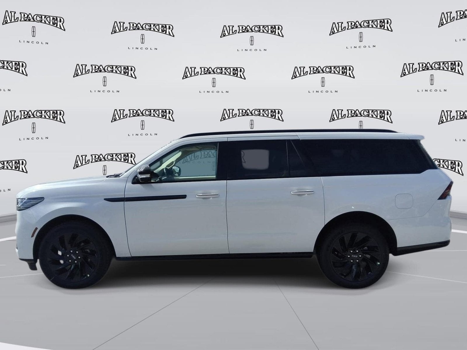 2027 Lincoln Navigator L