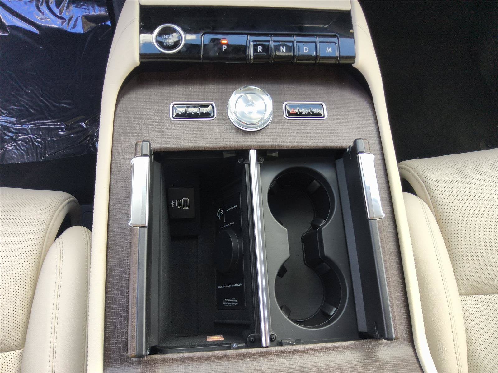 2027 Lincoln Navigator L