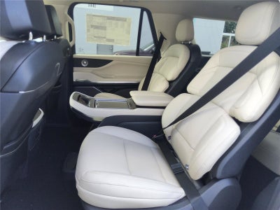 2027 Lincoln Navigator L