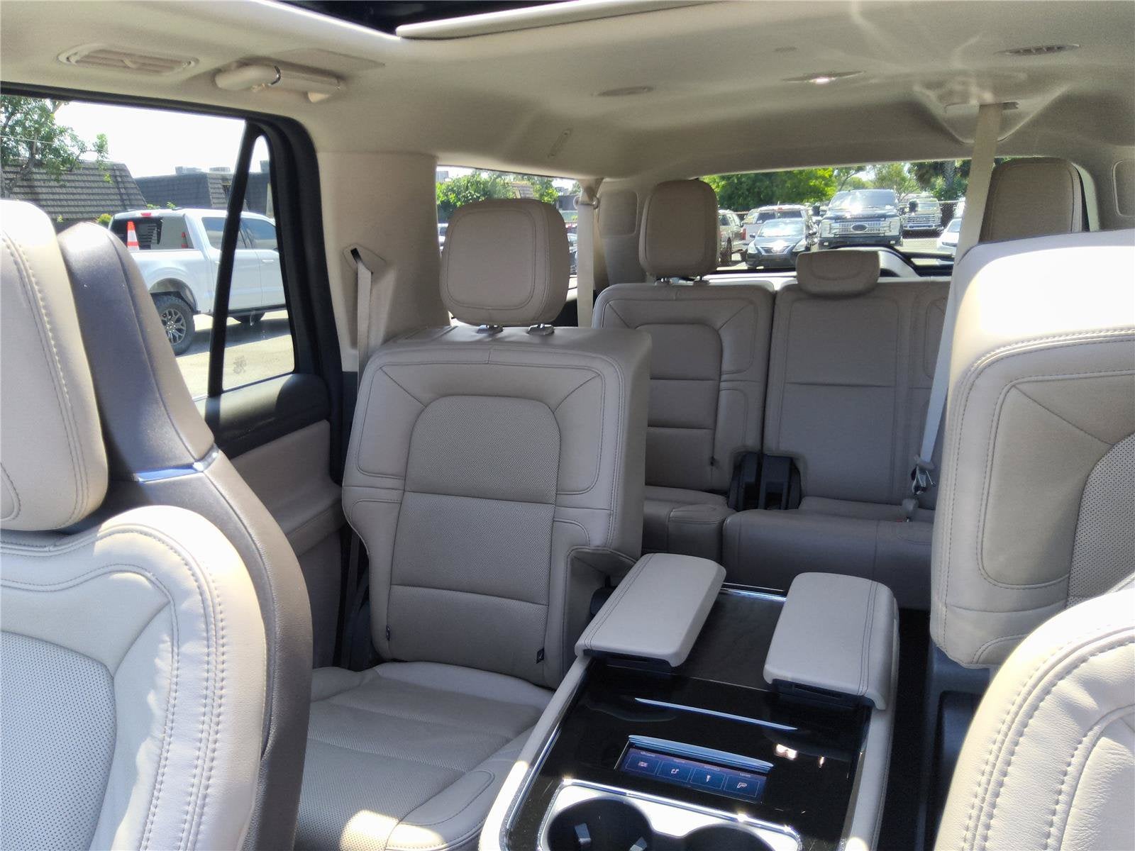 2024 Lincoln Navigator L Reserve