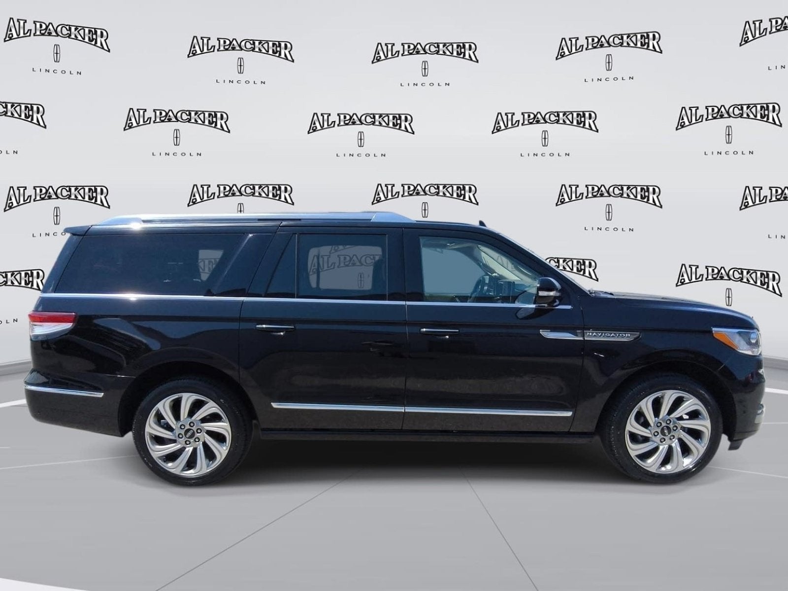 2024 Lincoln Navigator L Reserve