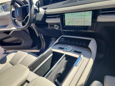 2026 Lincoln Navigator L