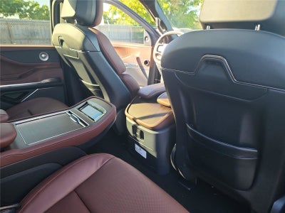 2026 Lincoln Navigator L