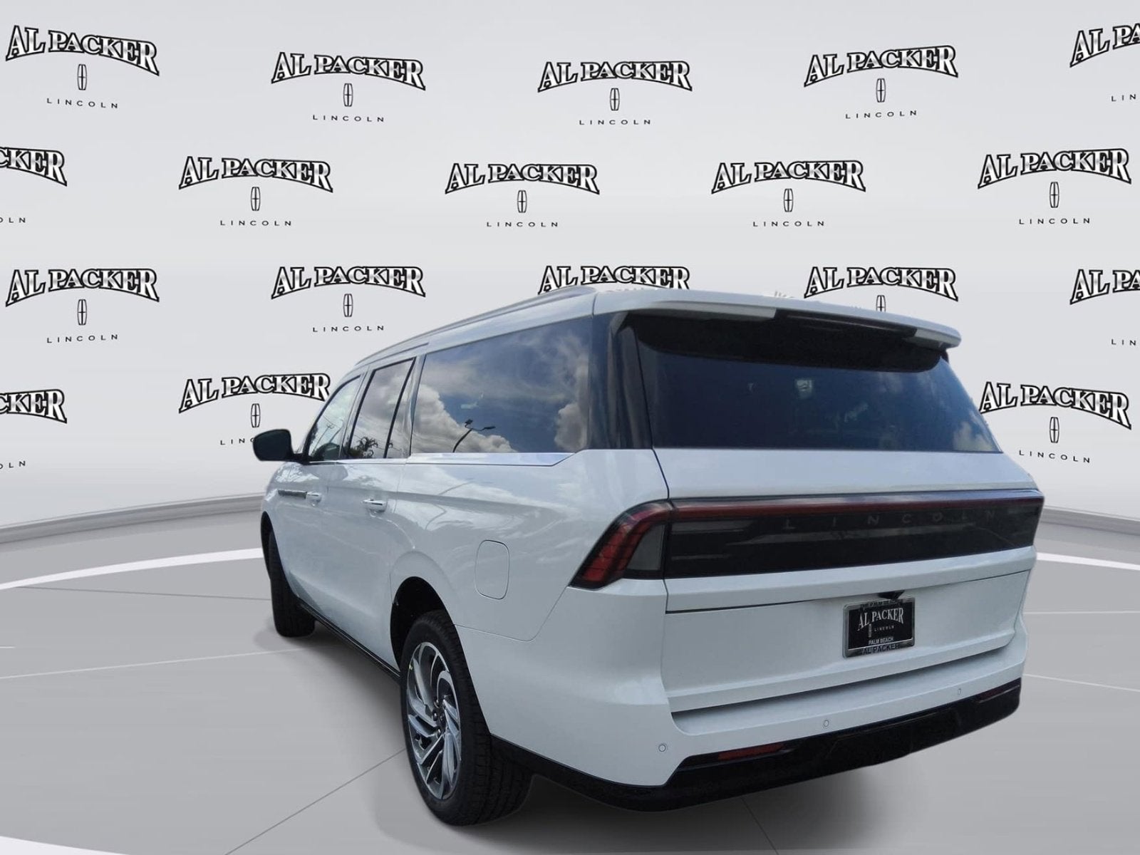 2026 Lincoln Navigator L