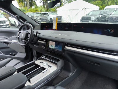 2026 Lincoln Navigator L