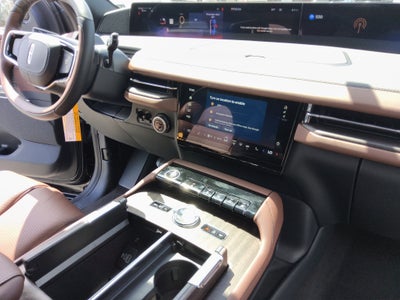 2026 Lincoln Navigator L