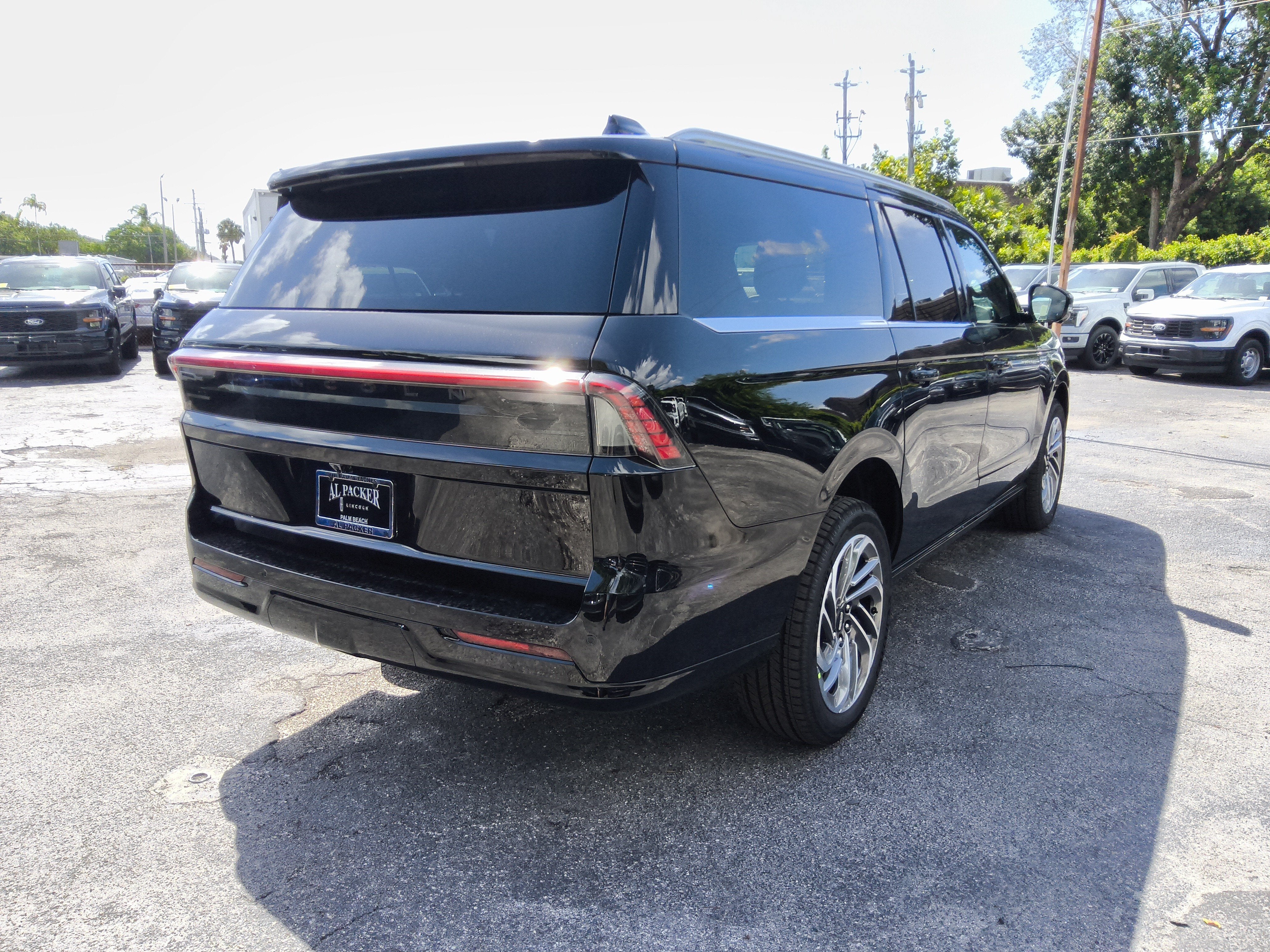 2026 Lincoln Navigator L
