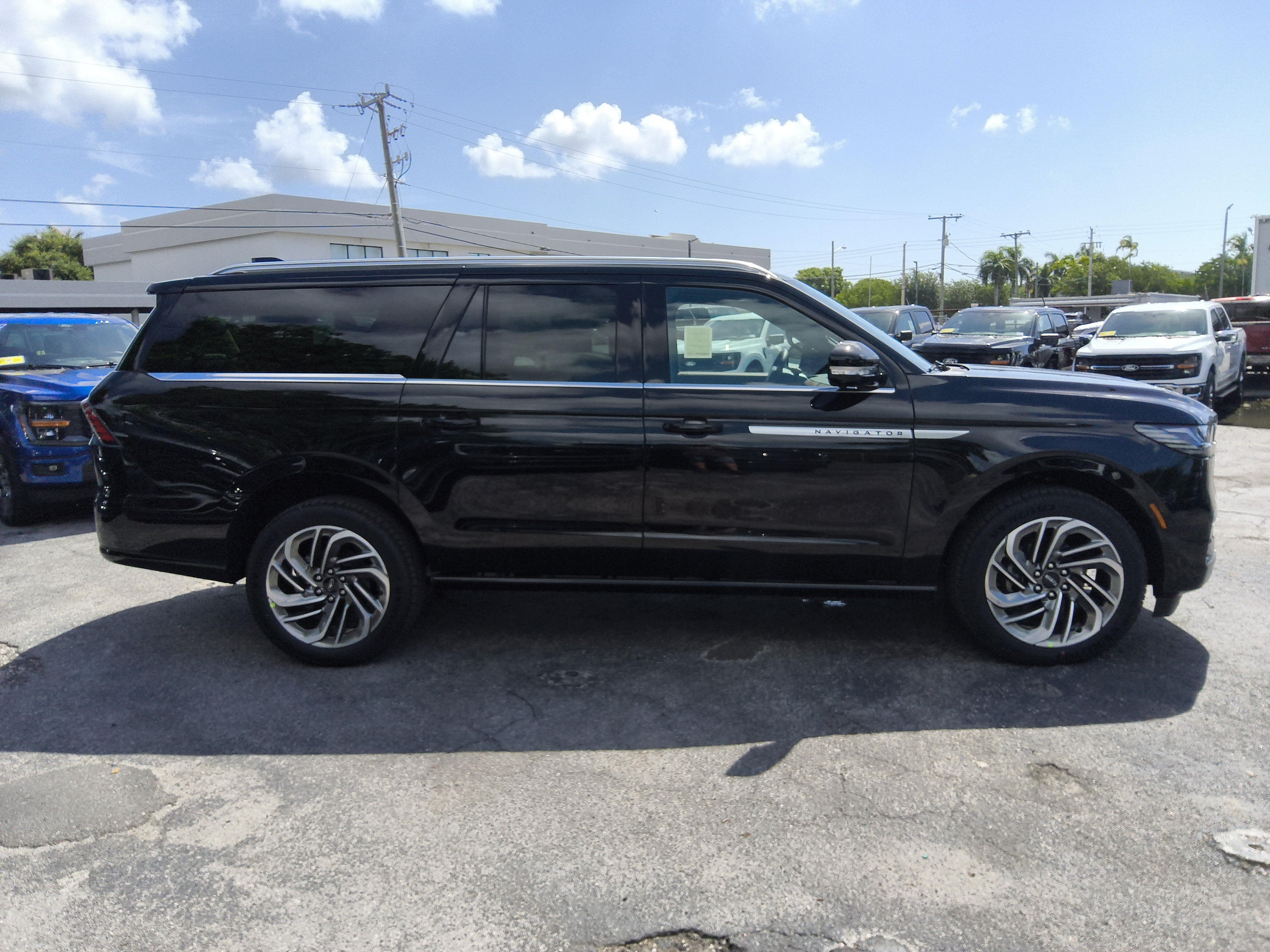 2026 Lincoln Navigator L