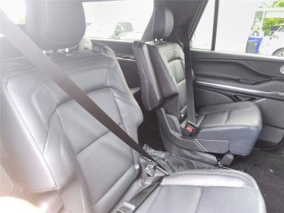 2027 Lincoln Navigator L