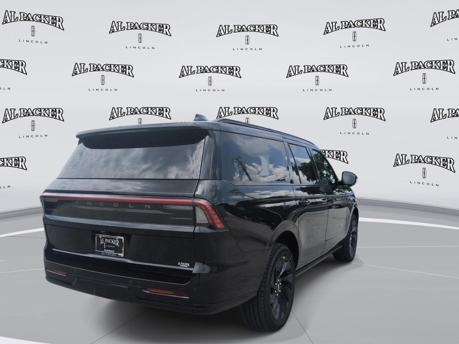 2027 Lincoln Navigator L