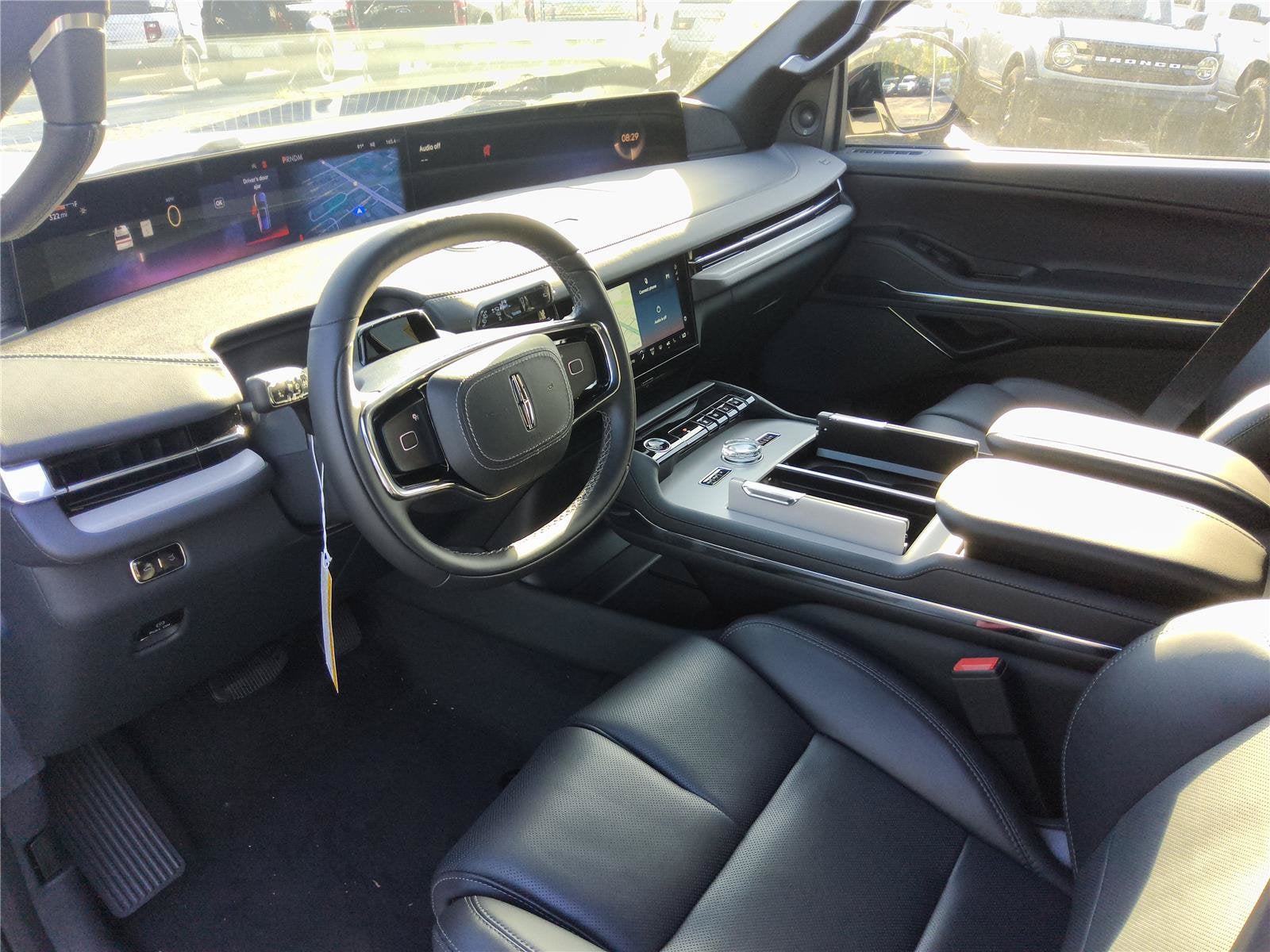 2027 Lincoln Navigator L