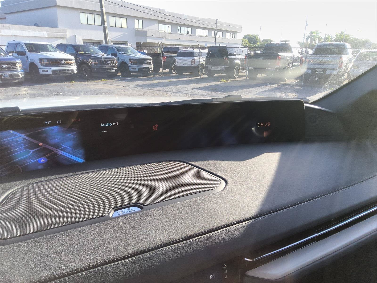 2027 Lincoln Navigator L