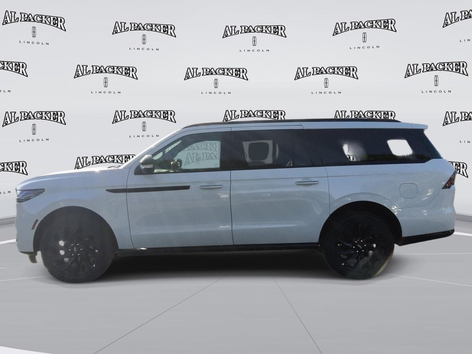 2027 Lincoln Navigator L