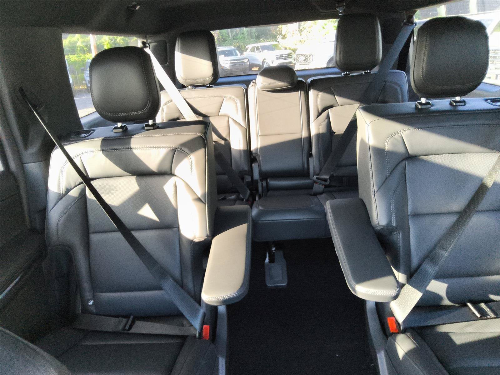 2027 Lincoln Navigator L