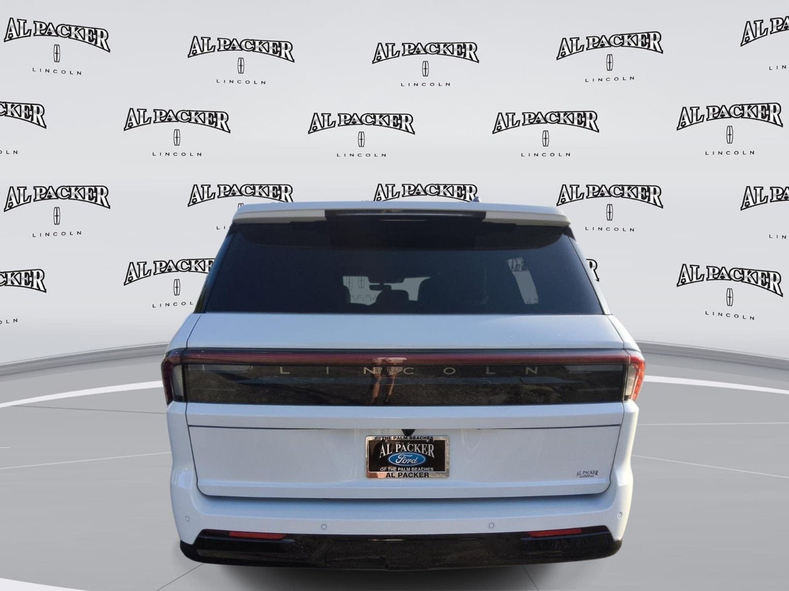 2027 Lincoln Navigator L