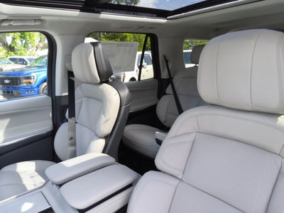 2026 Lincoln Navigator L
