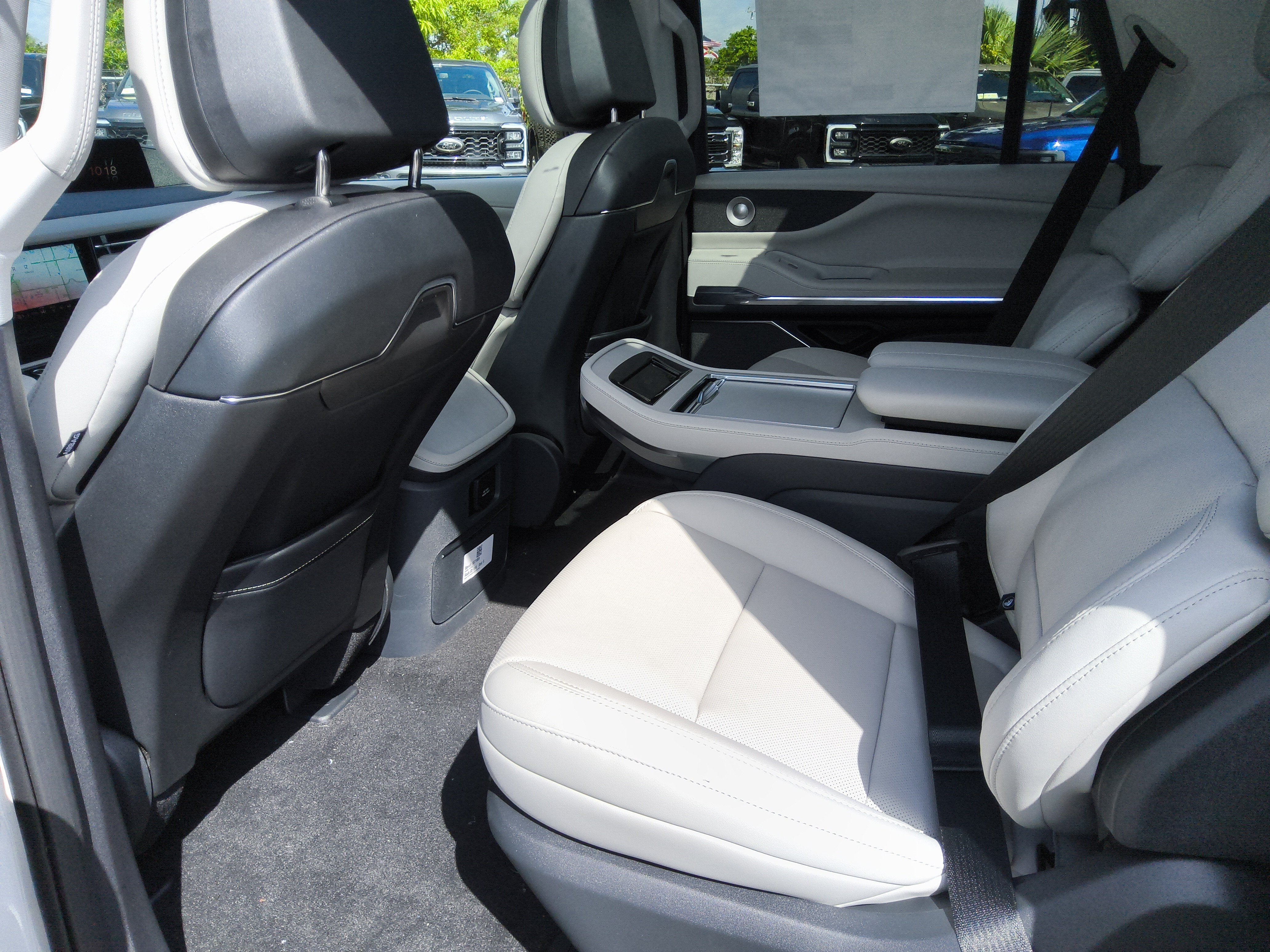 2026 Lincoln Navigator L