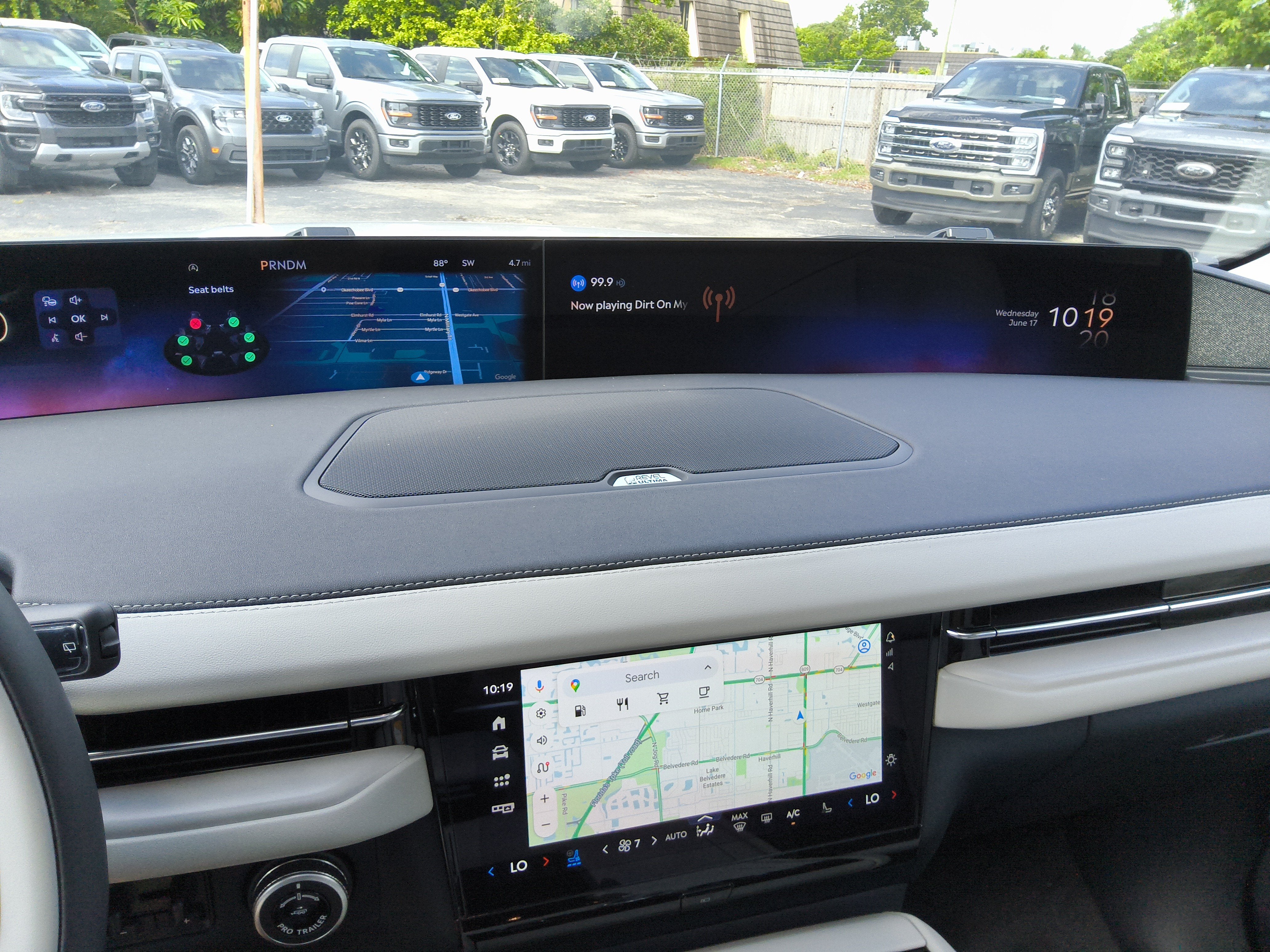 2026 Lincoln Navigator L
