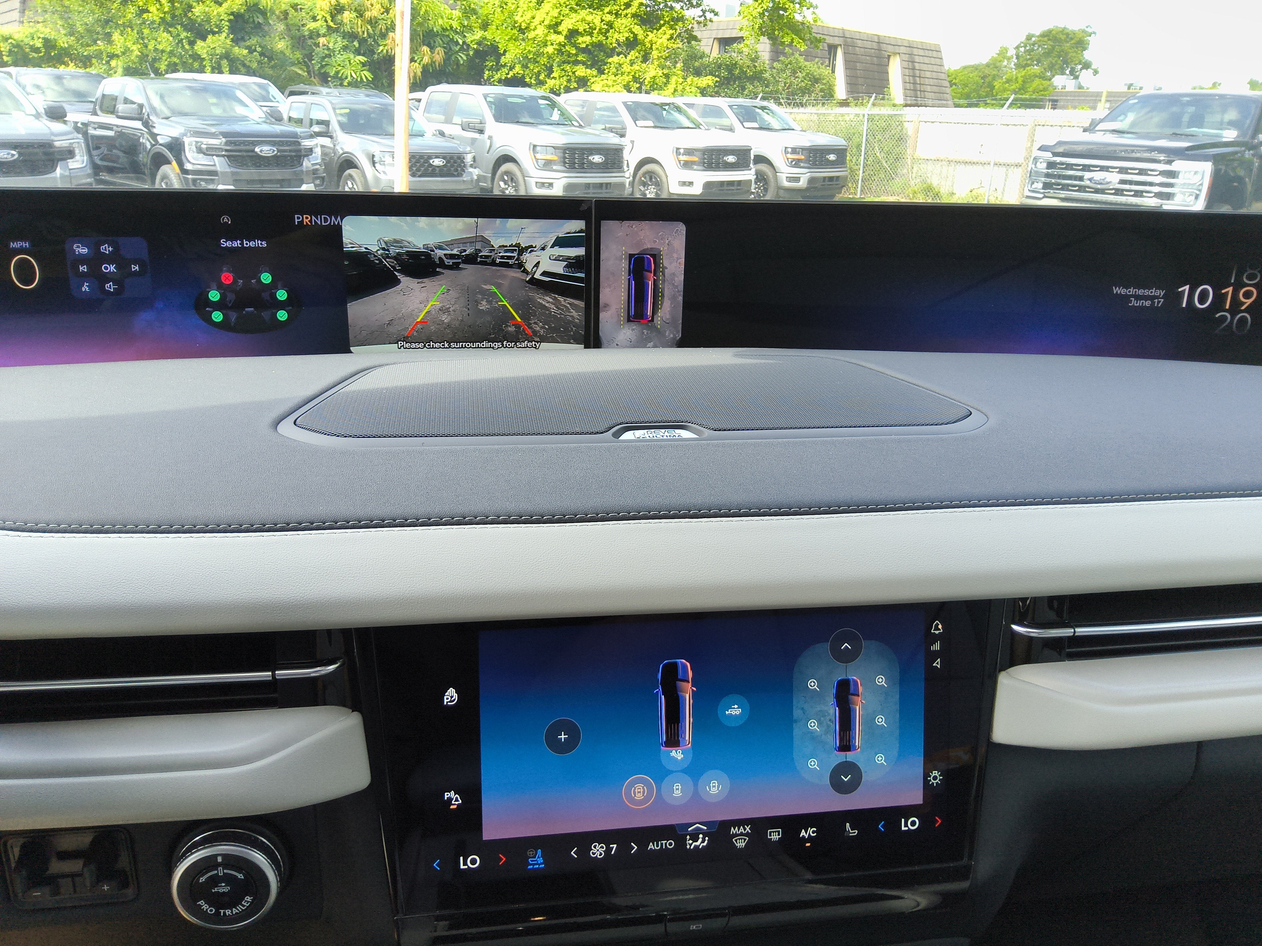 2026 Lincoln Navigator L