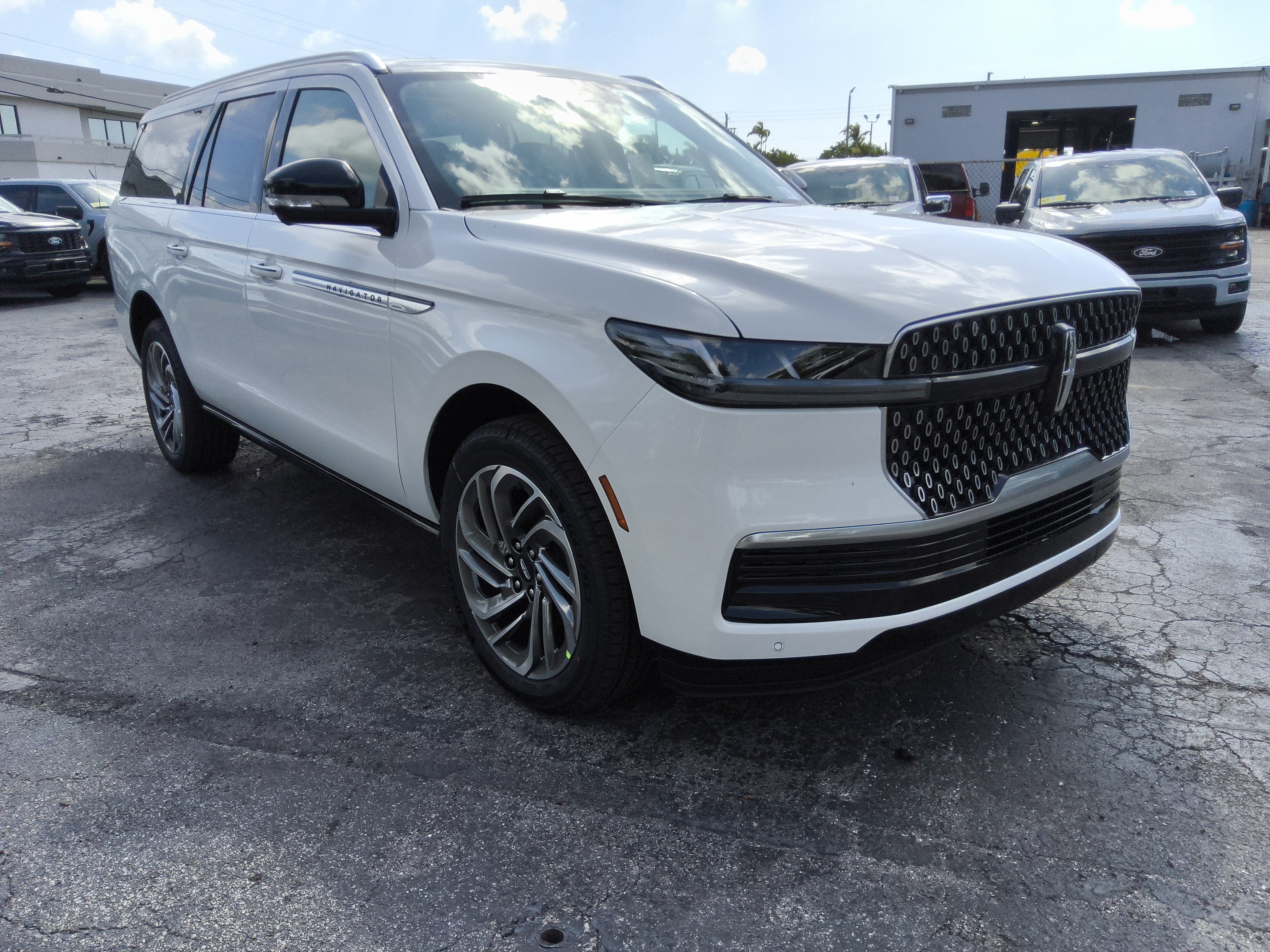 2026 Lincoln Navigator L