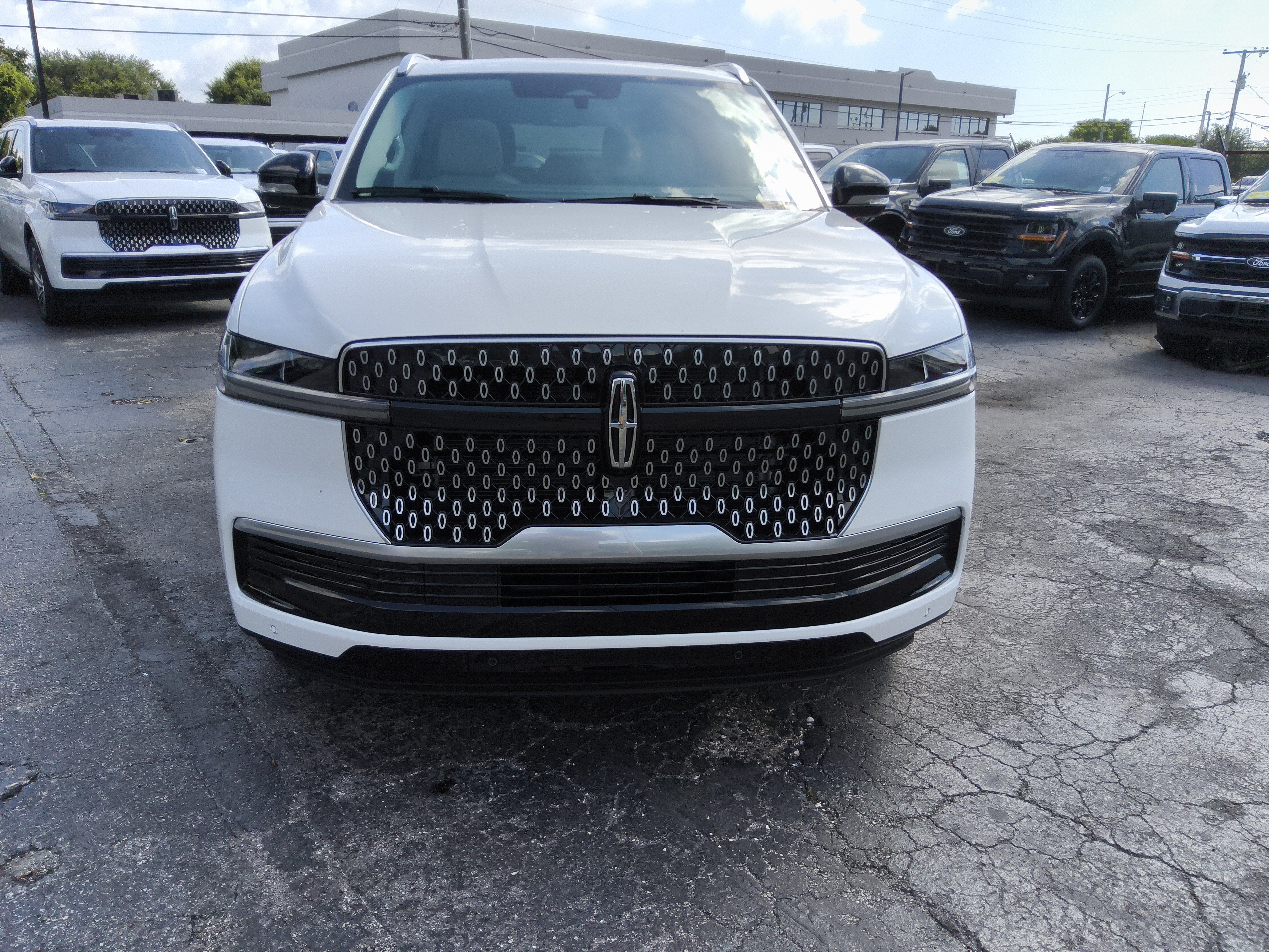 2026 Lincoln Navigator L