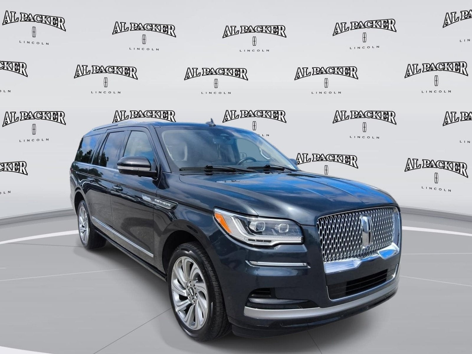 2024 Lincoln Navigator L Reserve