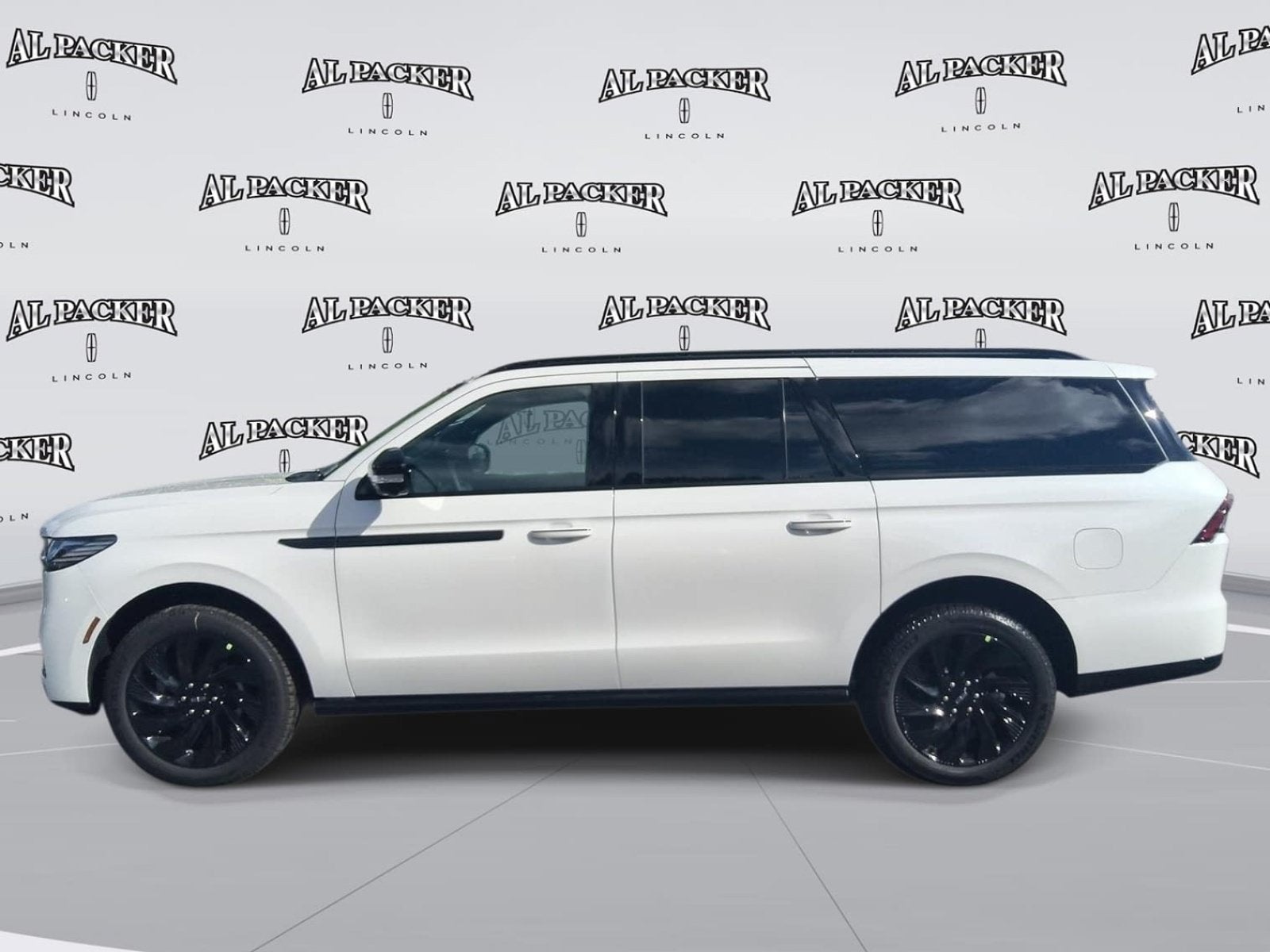 2027 Lincoln Navigator L