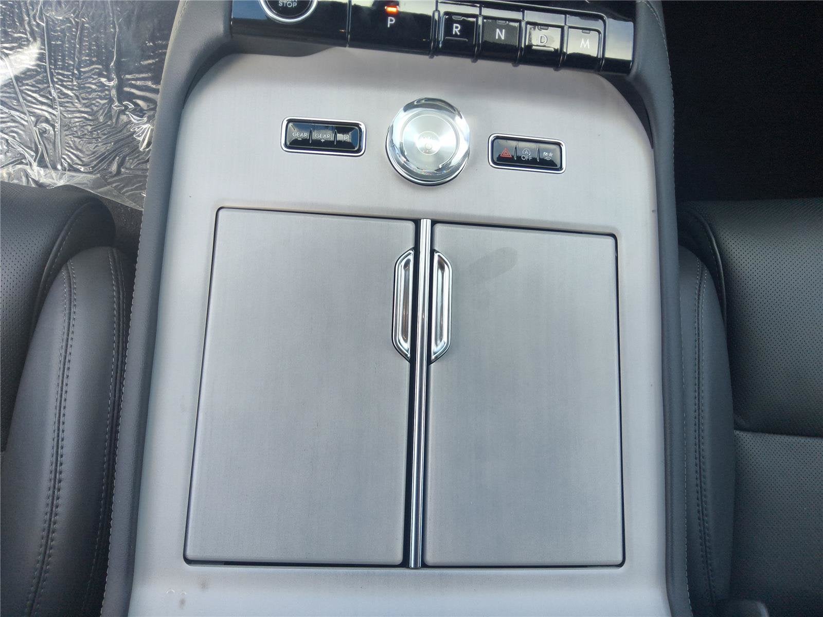 2027 Lincoln Navigator L